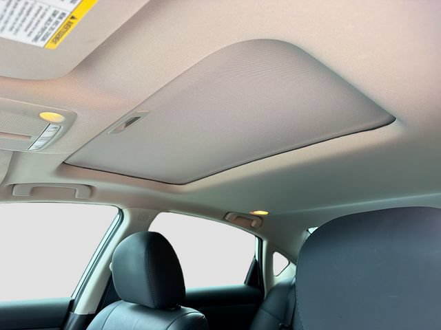 Used 2015 Nissan Altima 3.5 SL FWD image 25