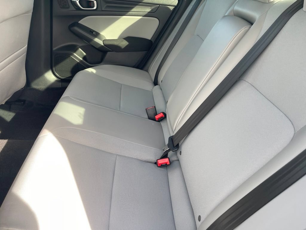 Used 2025 Honda Civic Sport image 26
