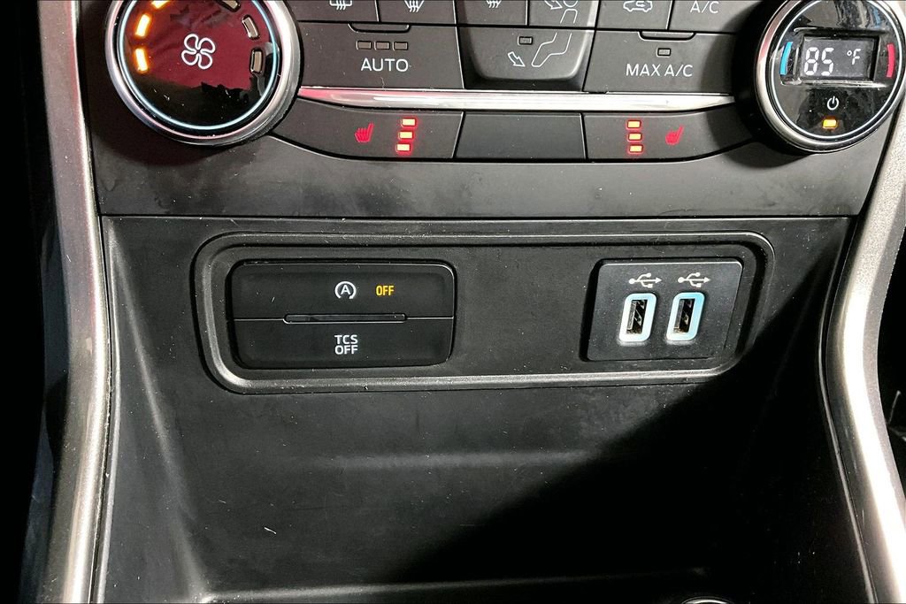 Used 2018 Ford EcoSport SE w/ SE Convenience Package image 33