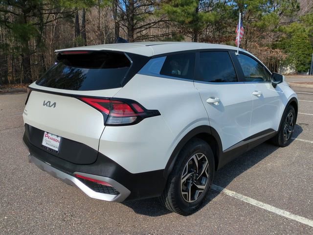 Used 2024 Kia Sportage LX image 4