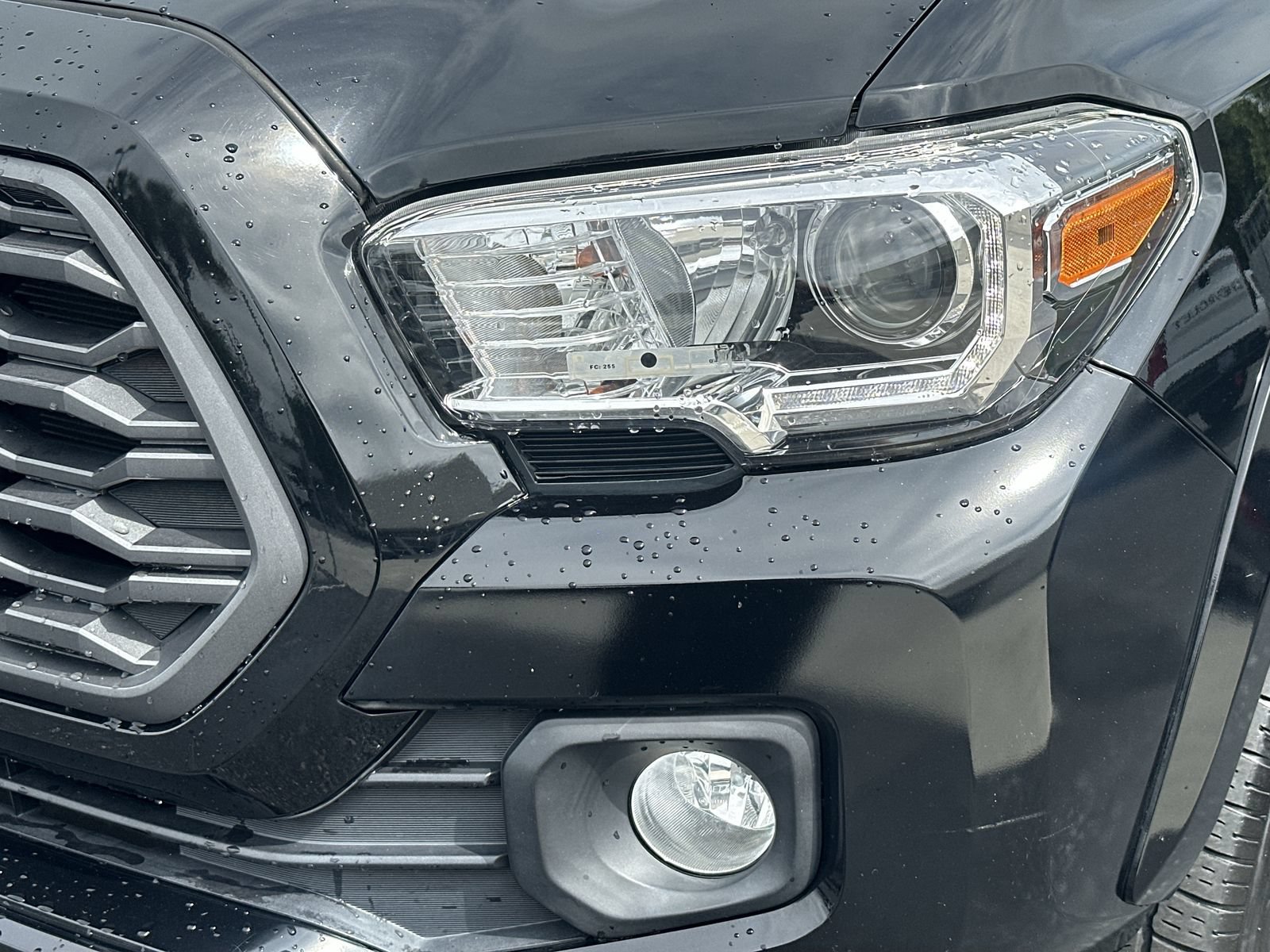 Used 2021 Toyota Tacoma TRD Sport AWD/4WD image 11