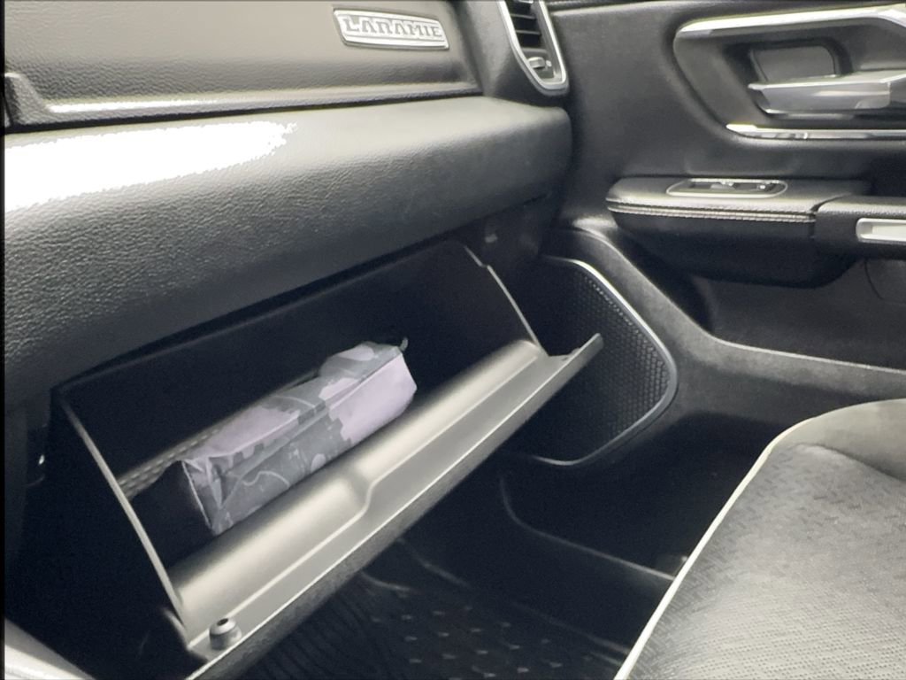 Used 2022 RAM 1500 Laramie w/ Sport Appearance Package AWD/4WD image 46
