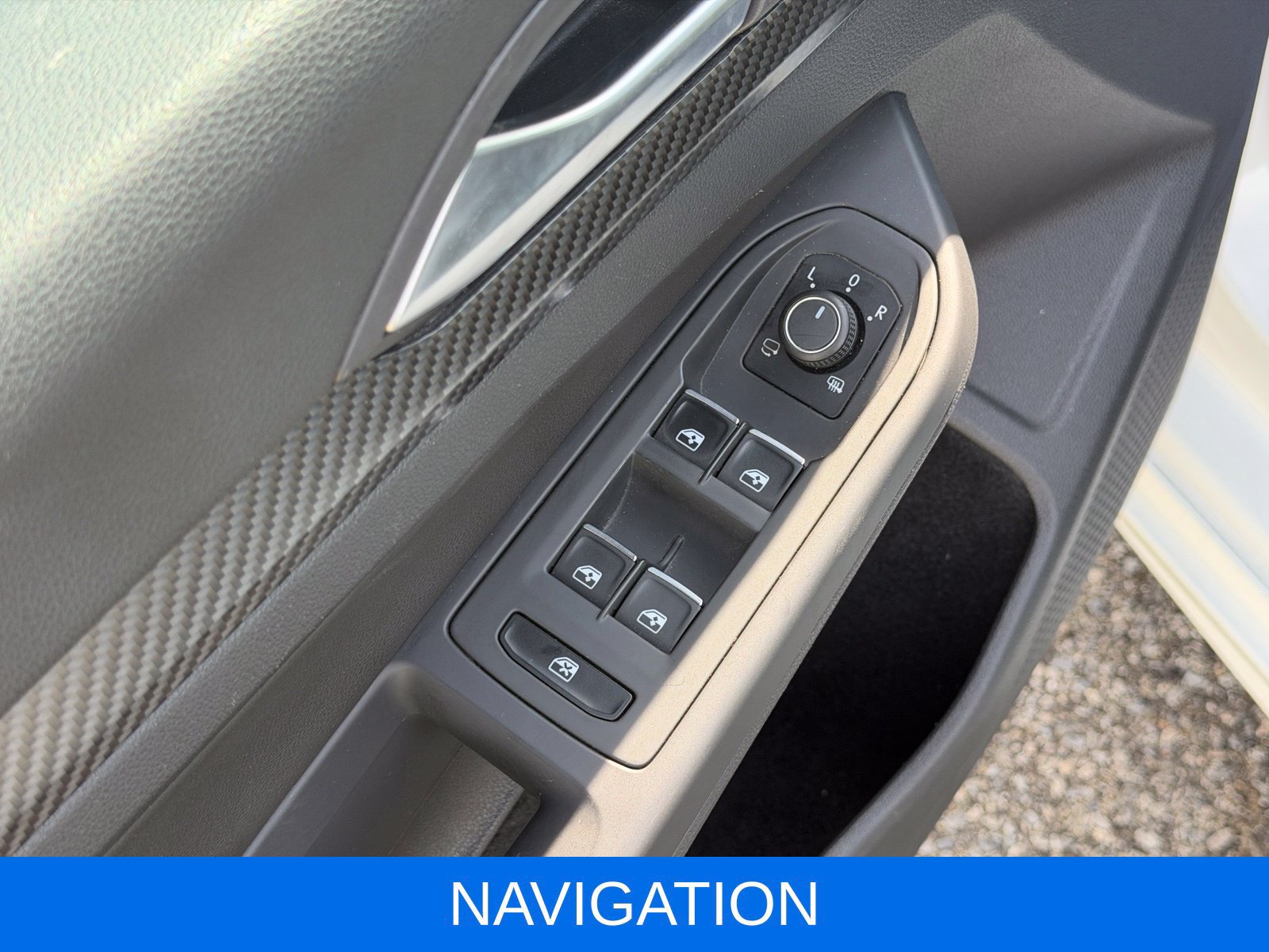Used 2024 Volkswagen Golf R AWD/4WD image 15