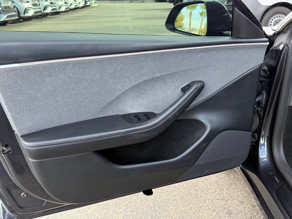 Used 2024 Tesla Model 3 Standard Range RWD image 19
