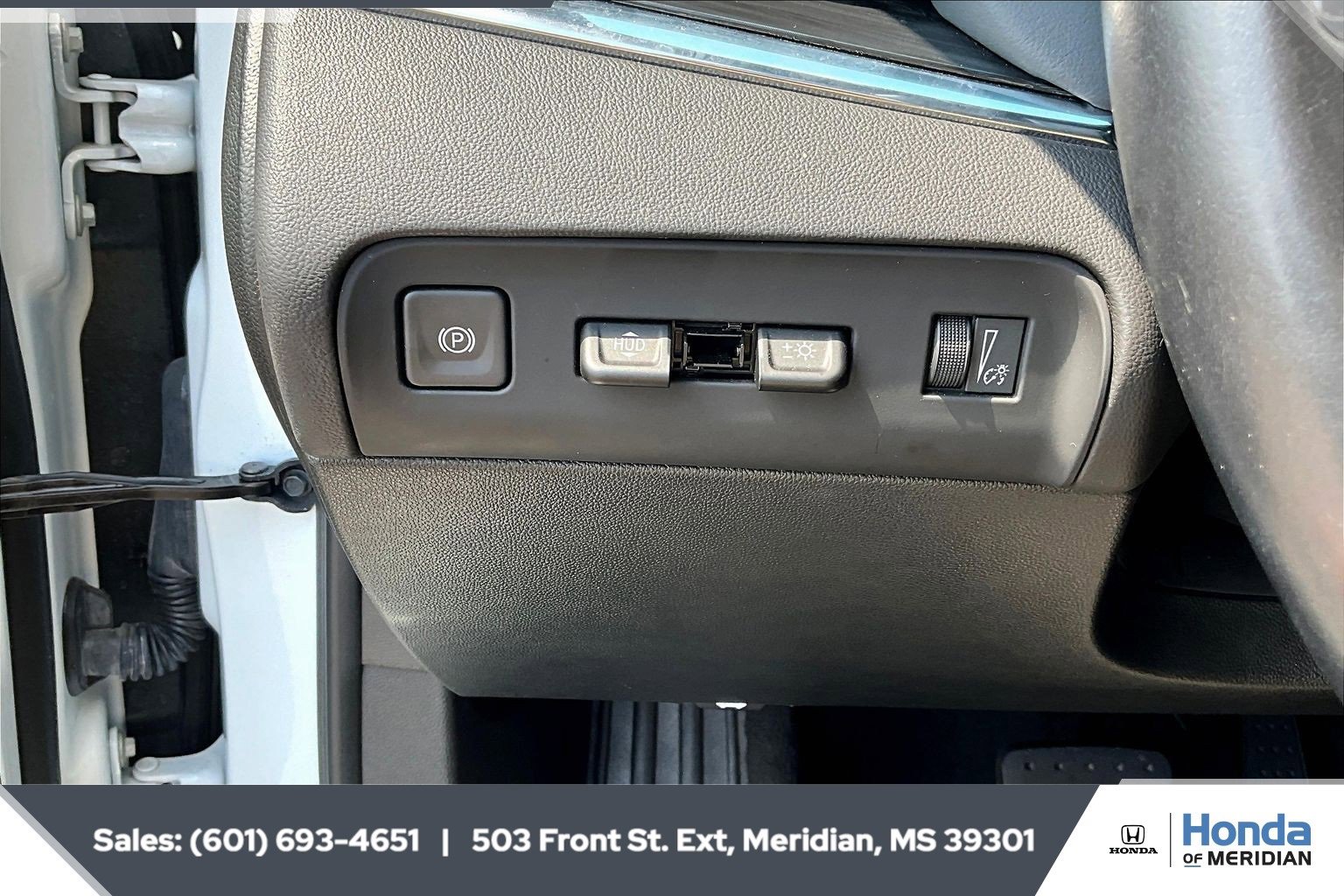 Used 2024 Buick Enclave Premium image 24