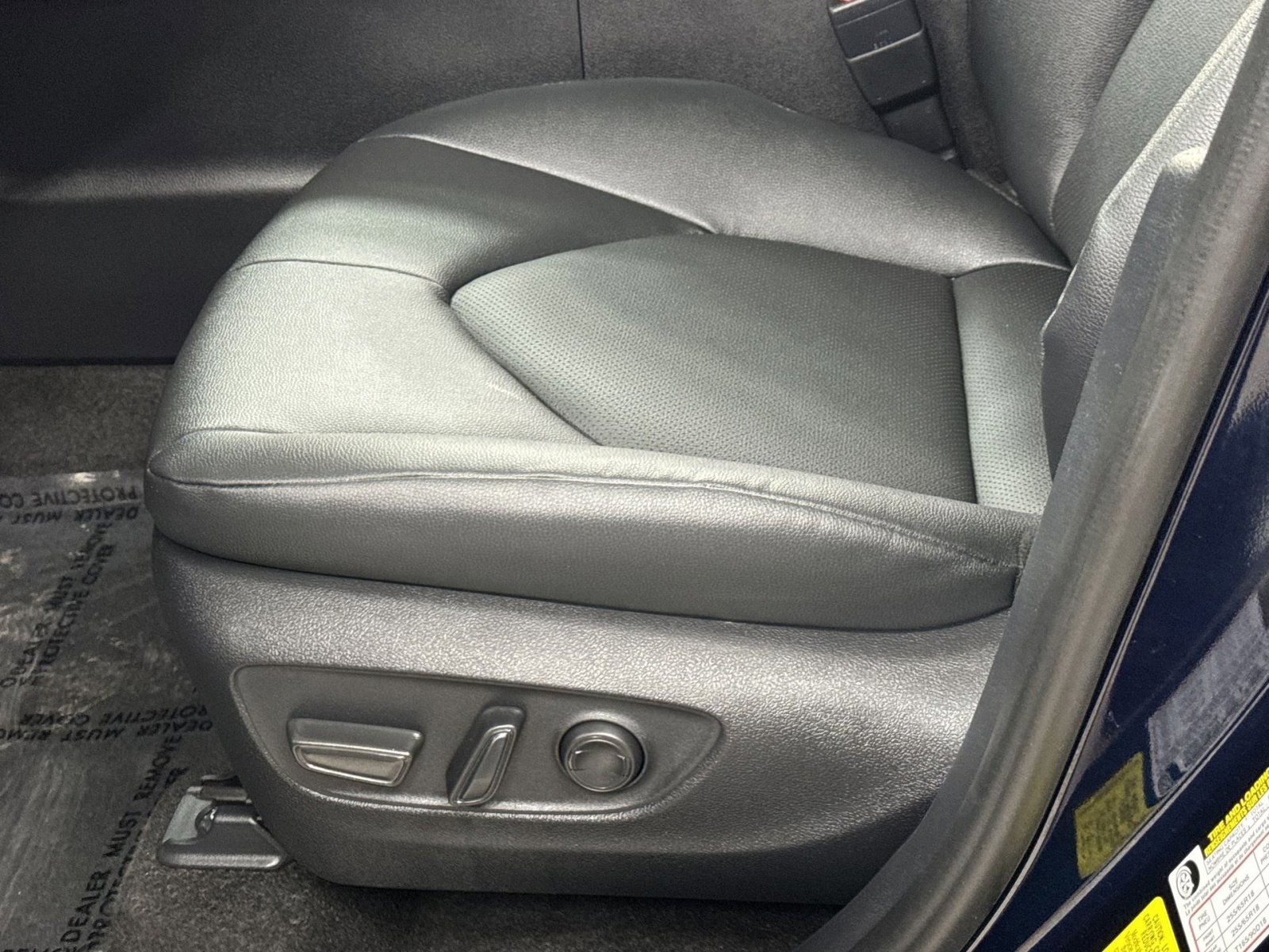 Used 2026 Toyota Grand Highlander XLE image 18