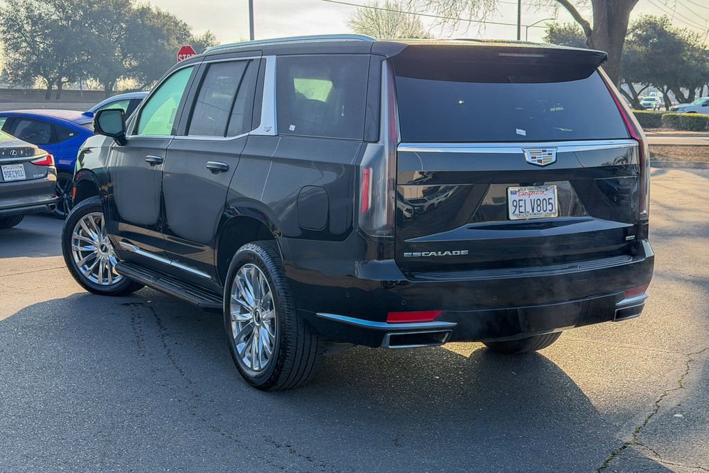 Used 2023 Cadillac Escalade Premium Luxury image 10