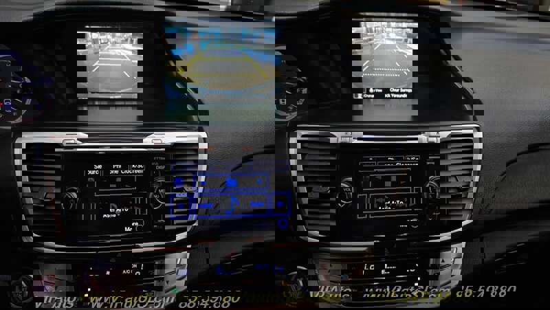 Used 2013 Honda Accord EX-L image 16