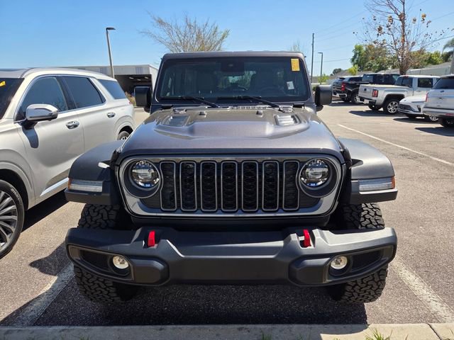 Used 2025 Jeep Wrangler Unlimited Rubicon w/ Safety Group image 2