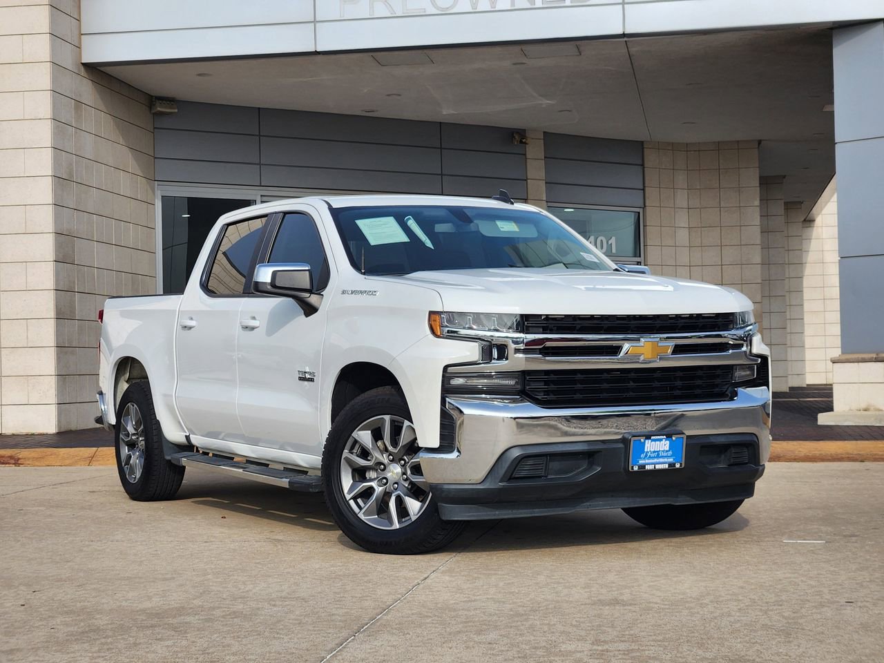 Used 2020 Chevrolet Silverado 1500 LT w/ Texas Edition RWD image 1