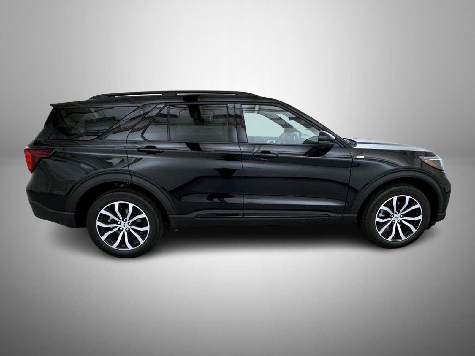 New 2027 Ford Explorer ST-Line AWD/4WD image 4