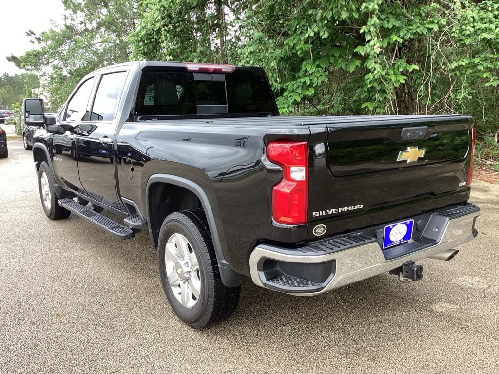 Used 2022 Chevrolet Silverado 2500 LTZ AWD/4WD image 9
