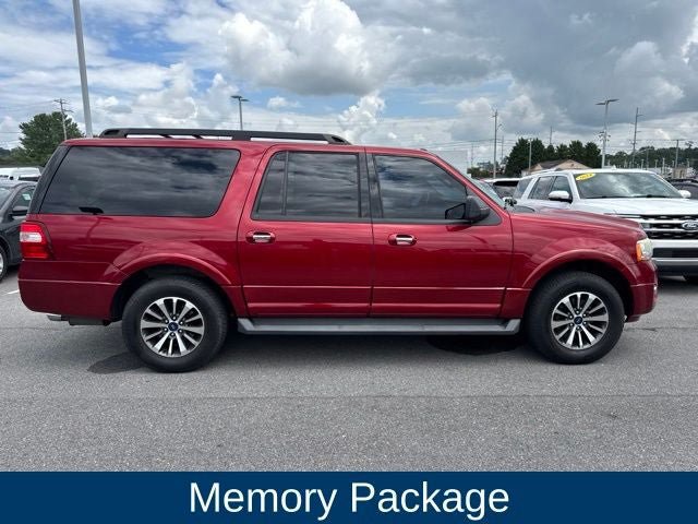 Used 2016 Ford Expedition EL XLT w/ Equipment Group 202A AWD/4WD image 10