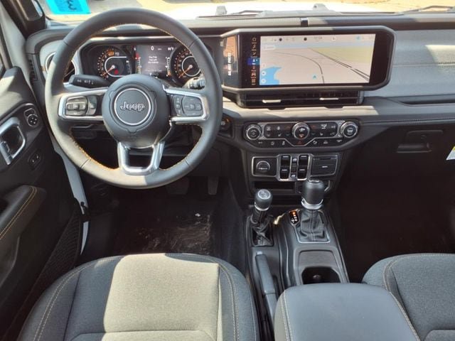 New 2025 Jeep Wrangler Unlimited Sahara w/ Safety Group AWD/4WD image 13