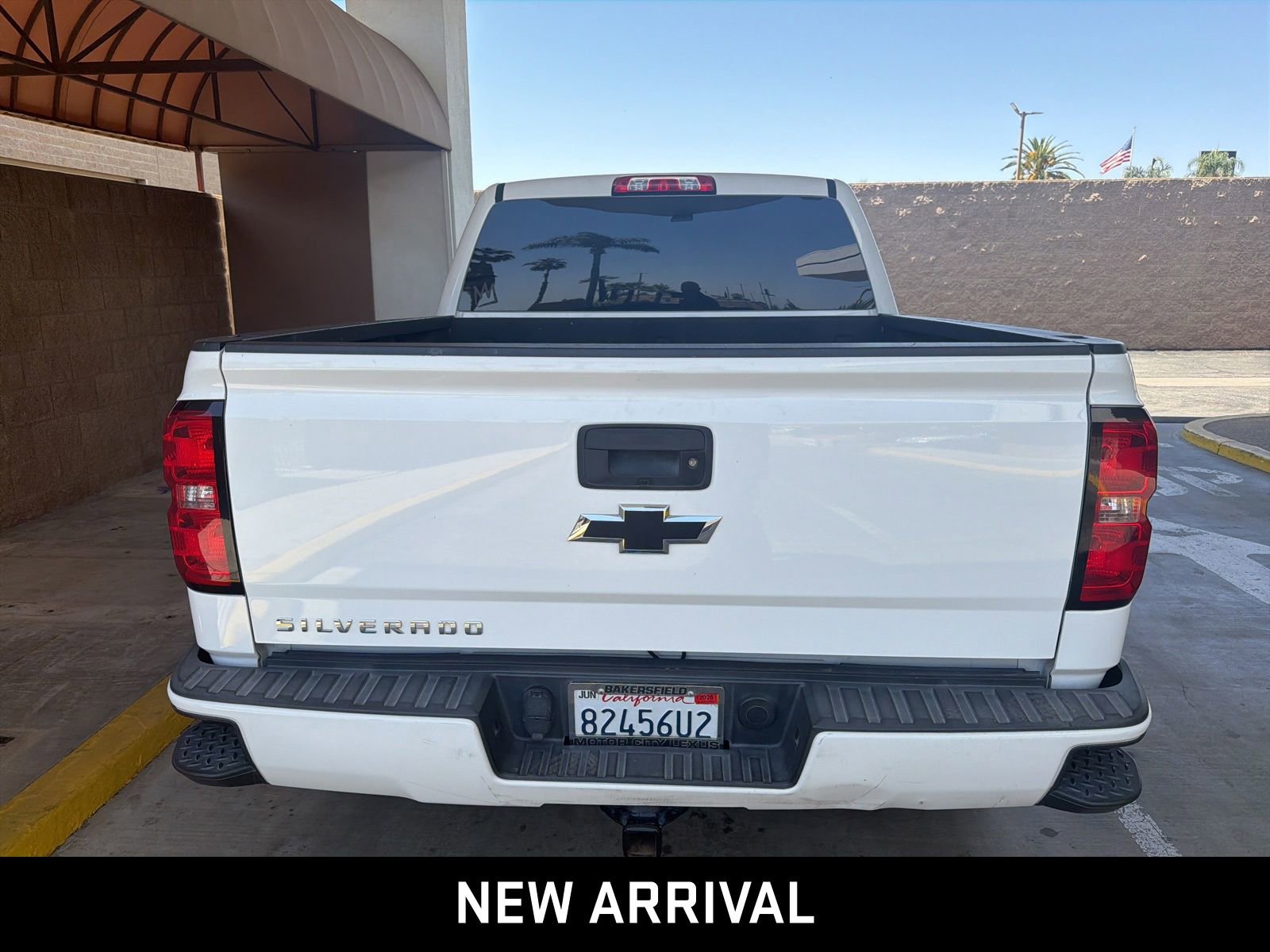 Used 2018 Chevrolet Silverado 1500 Custom w/ LPO, Black Pack image 5