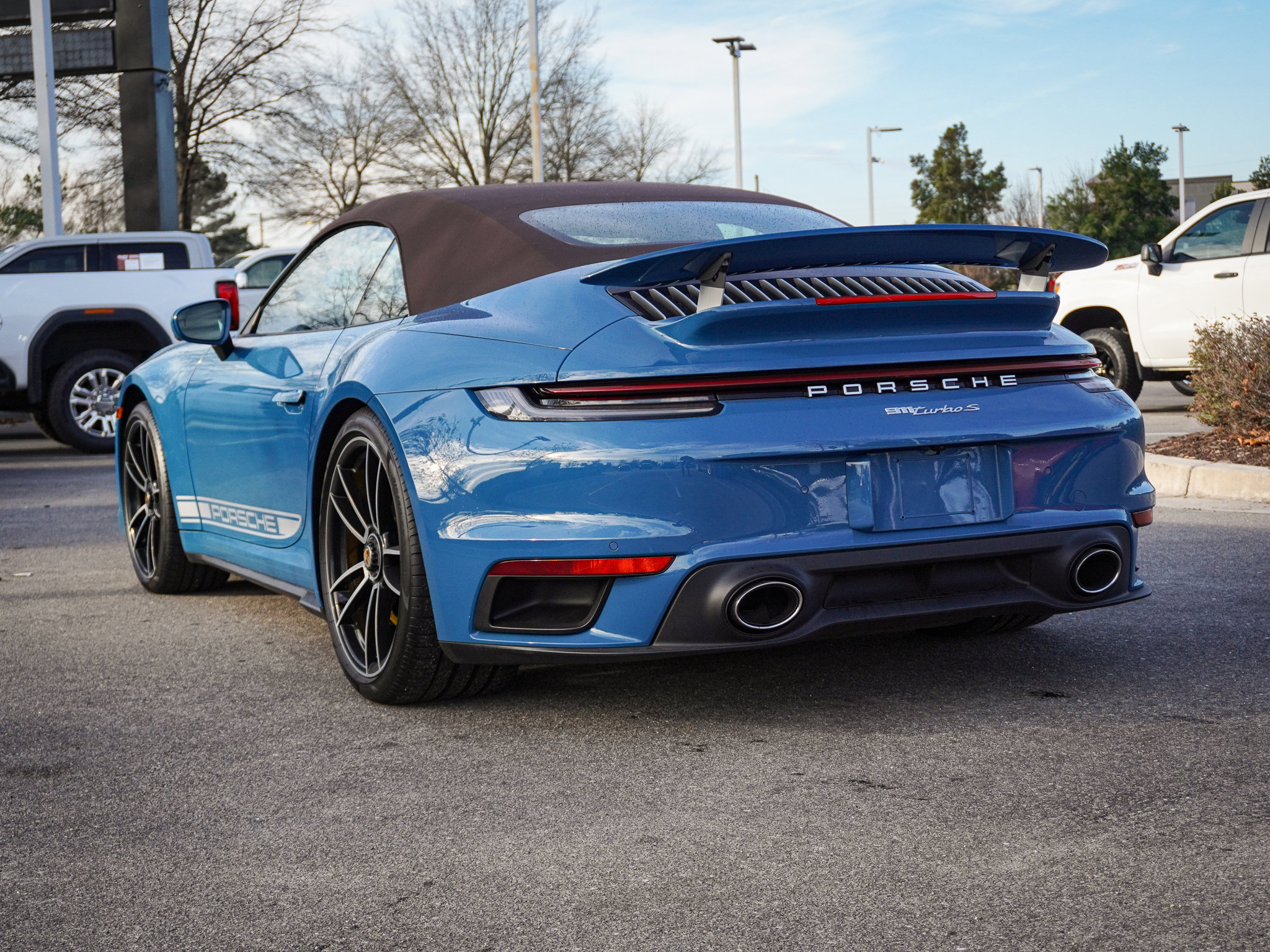 Used 2025 Porsche 911 Turbo S image 9