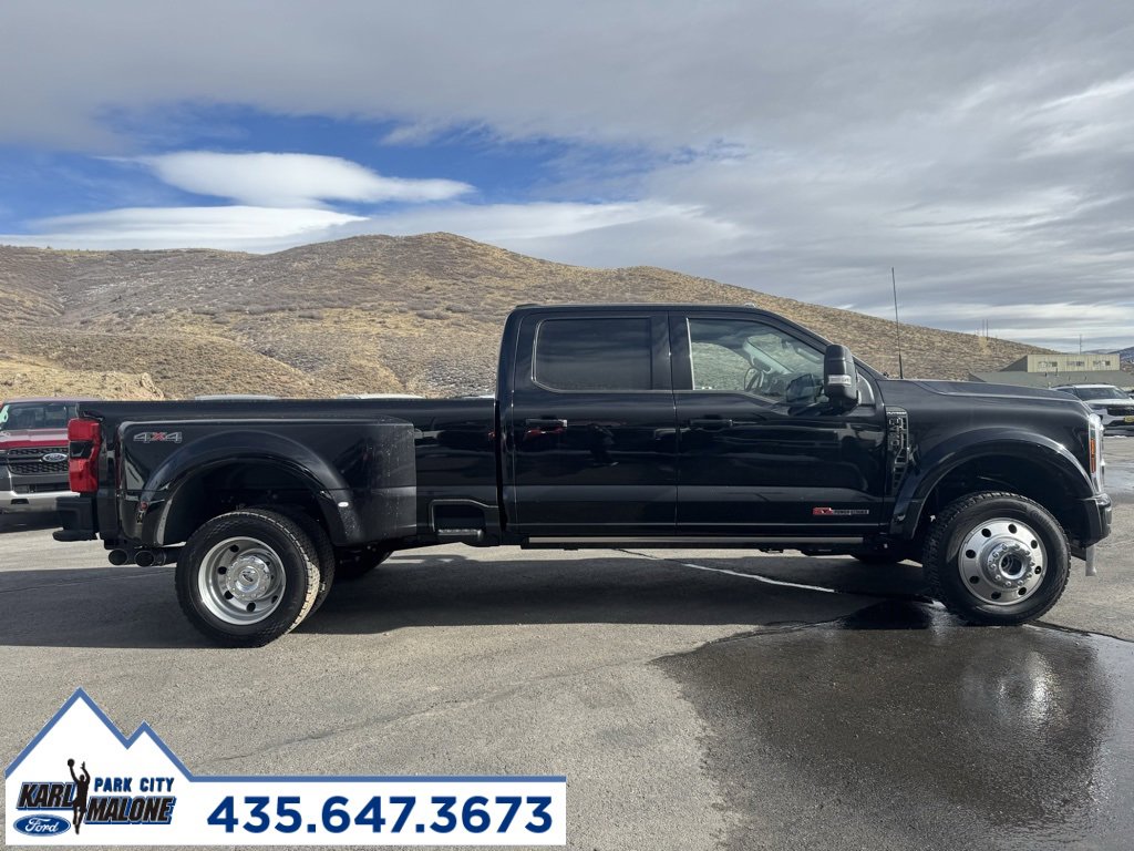 Used 2025 Ford F450 Platinum image 2