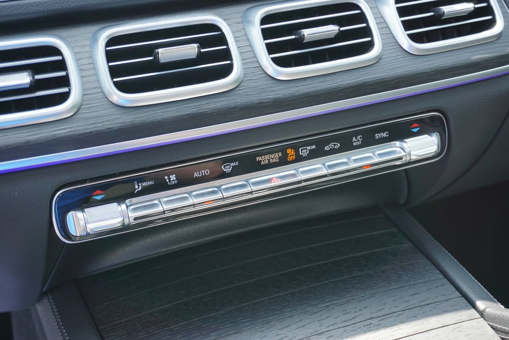 Certified 2024 Mercedes-Benz GLS 450 4MATIC image 19