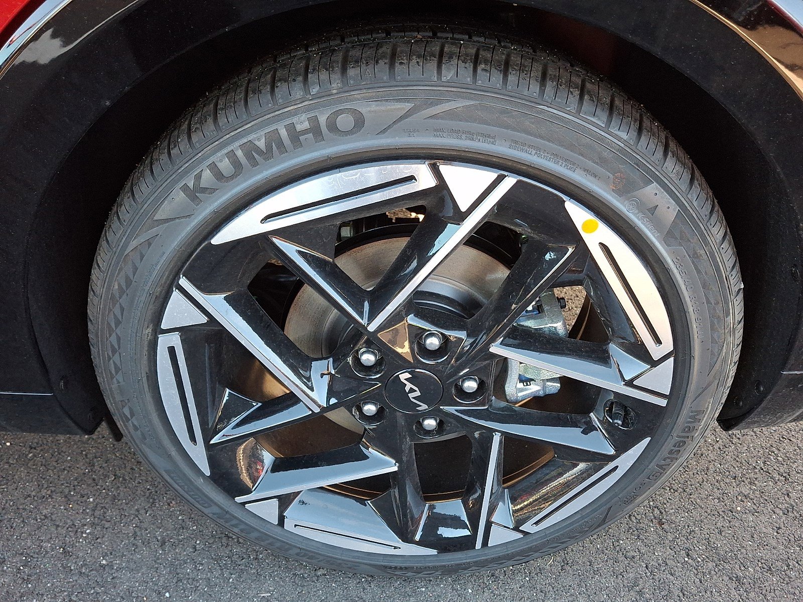 New 2025 Kia K4 GT-Line w/ GT-Line Premium Package FWD image 4