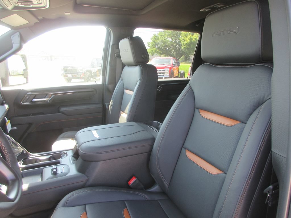 New 2026 GMC Sierra 2500 AT4 w/ AT4 Premium Plus Package AWD/4WD image 13