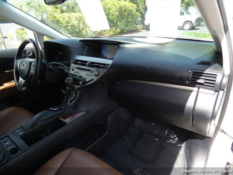 Used 2013 Lexus RX 450h AWD w/ Navigation Pkg image 44