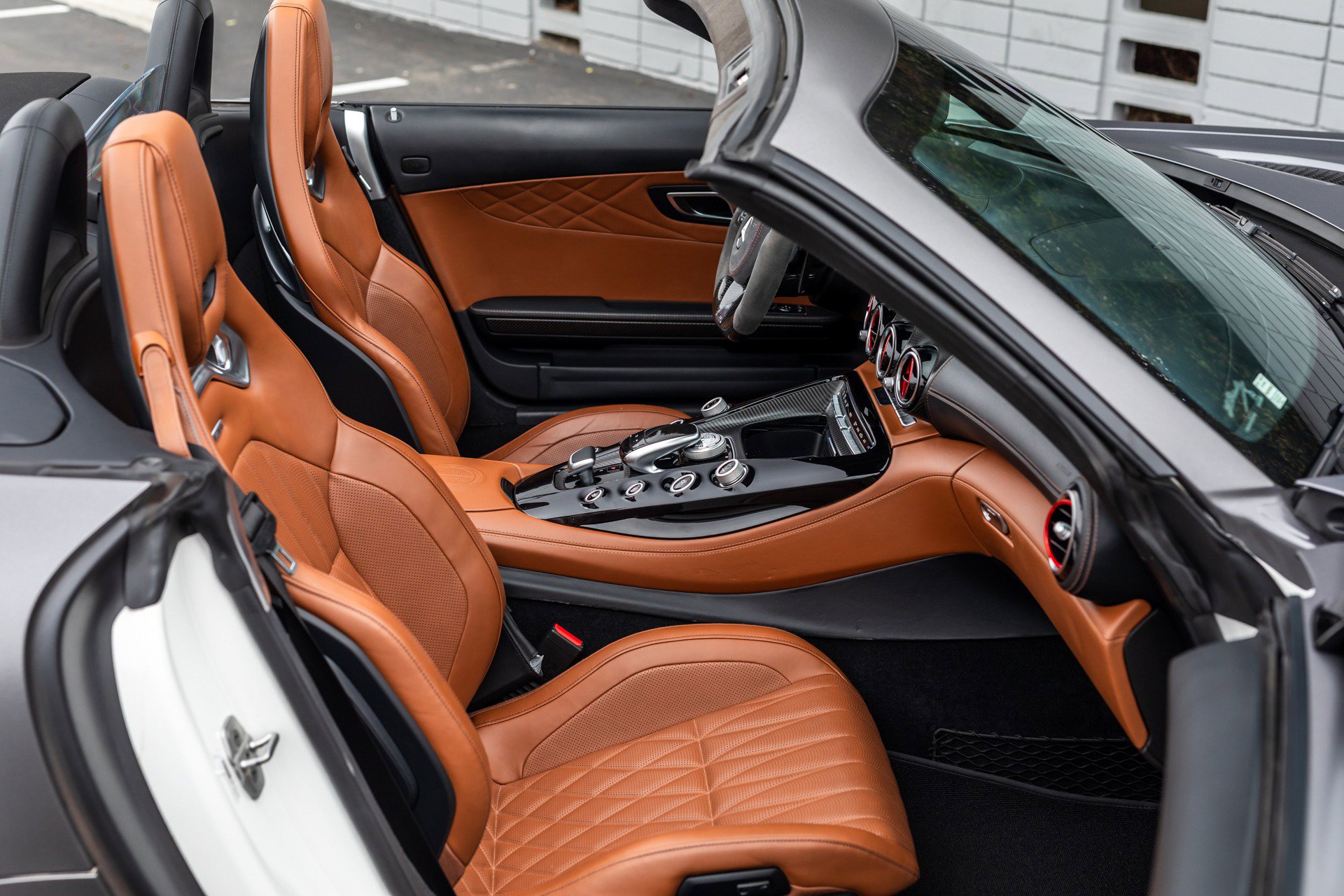 Used 2018 Mercedes-Benz AMG GT C image 38