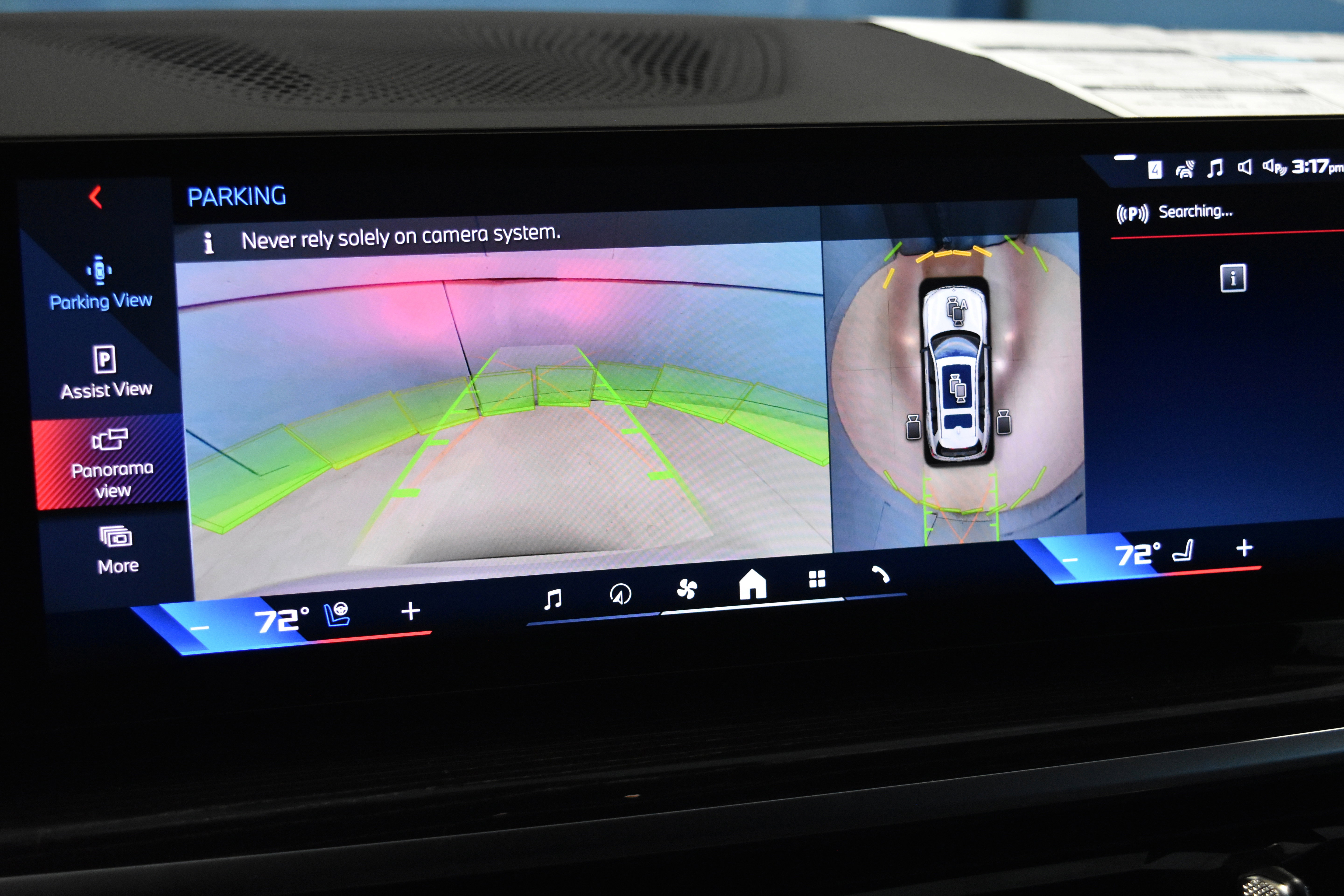 New 2026 BMW X7 M60i image 11