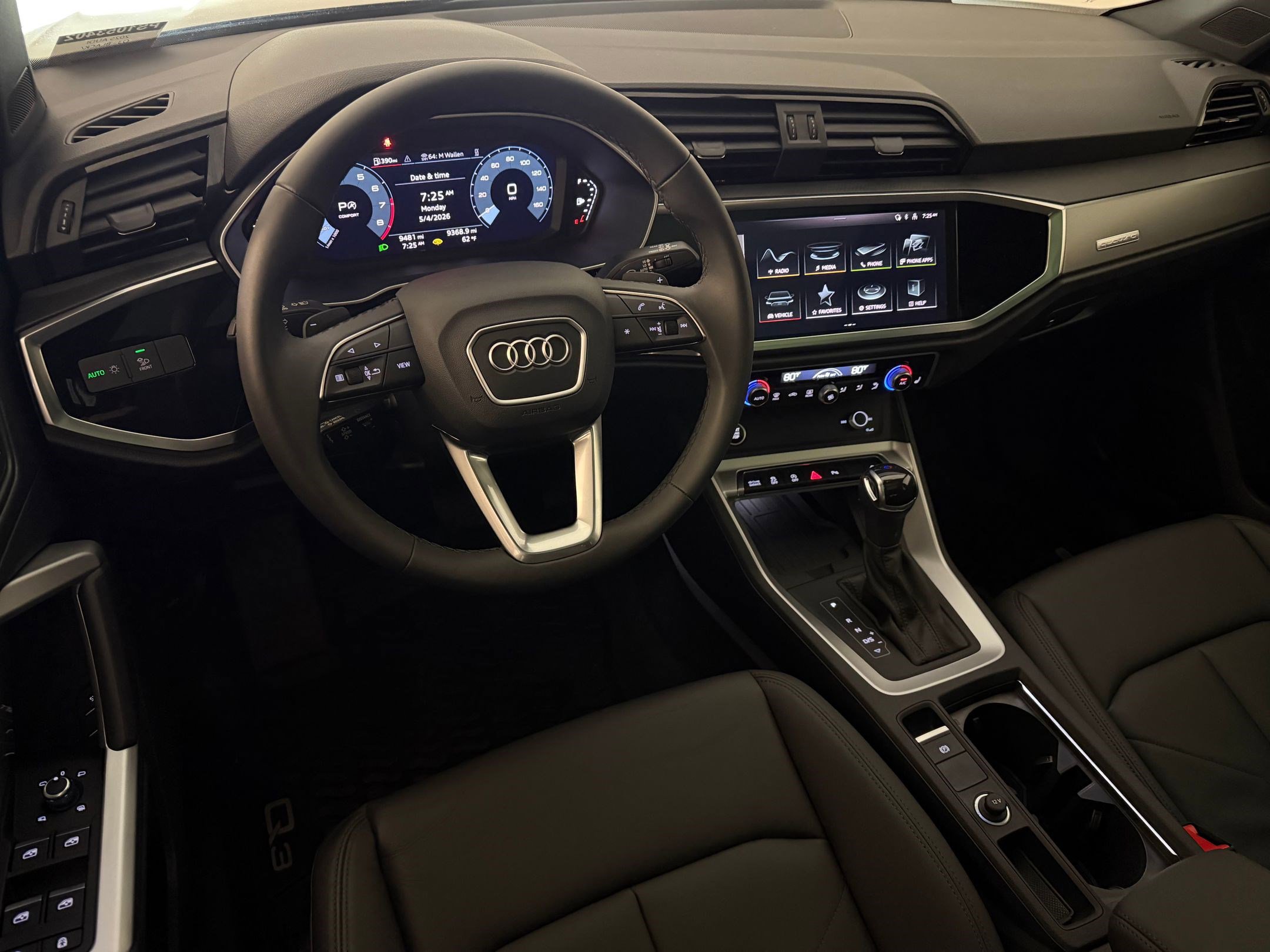 Certified 2025 Audi Q3 2.0T Premium w/ Convenience Package AWD/4WD image 4