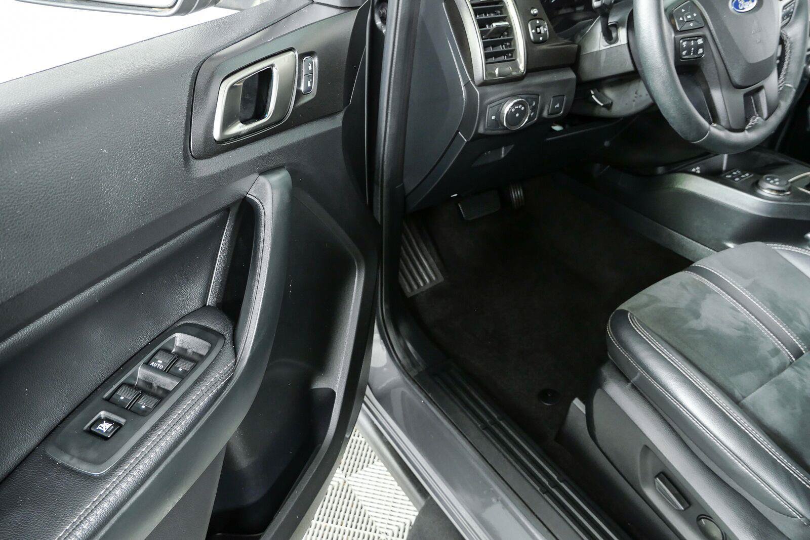 Used 2021 Ford Ranger Lariat w/ Tremor Off-Road Package AWD/4WD image 8