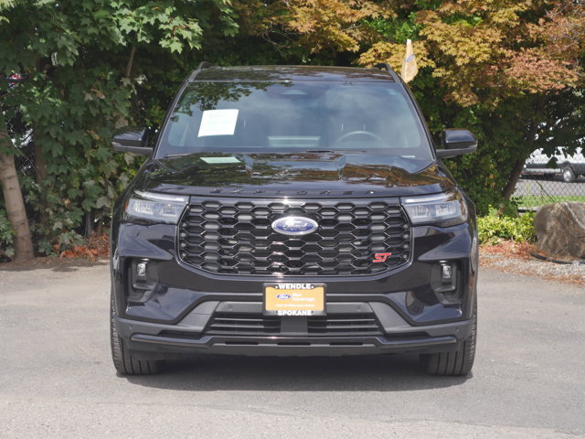 Certified 2025 Ford Explorer ST AWD/4WD image 32