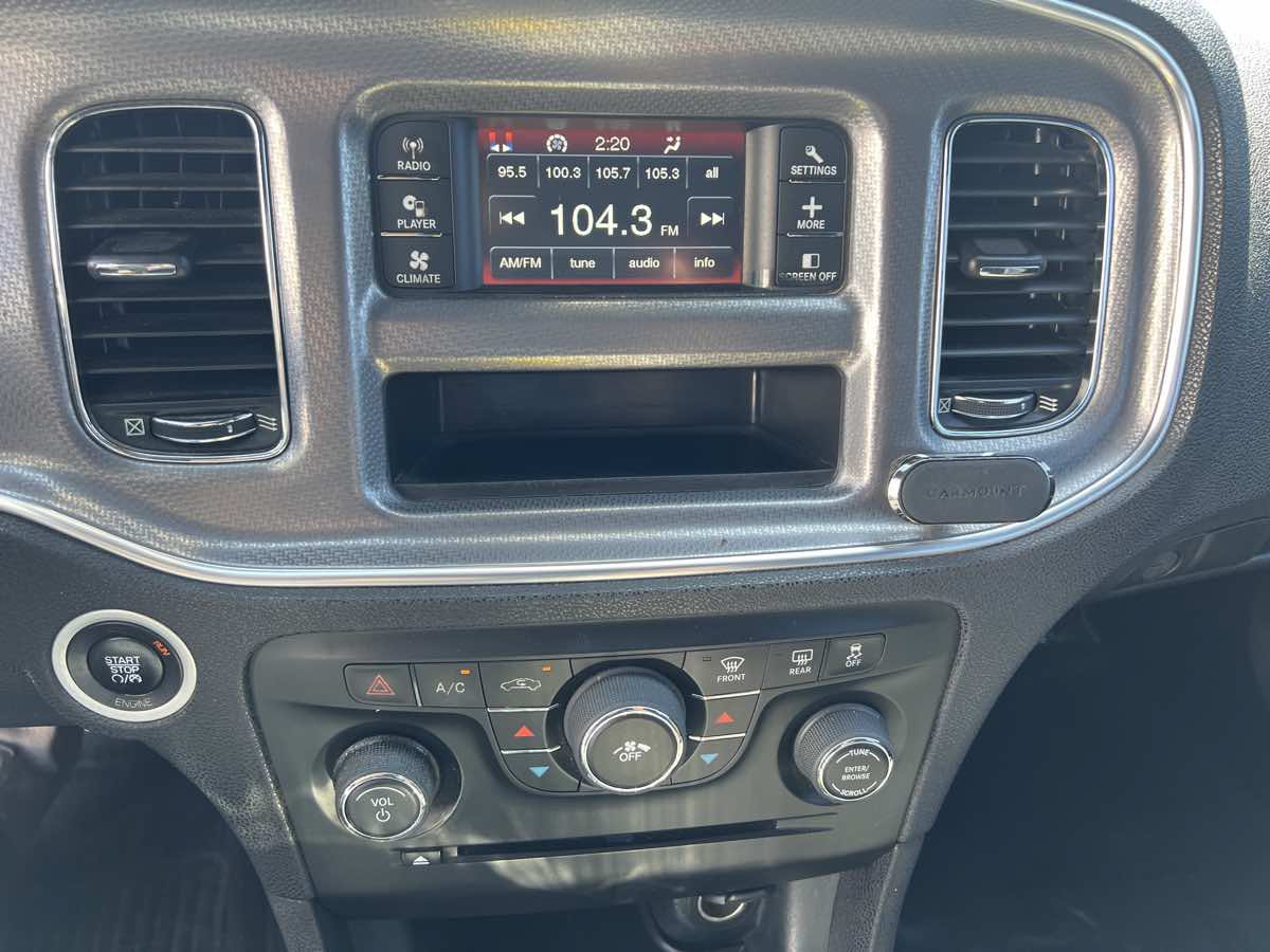Used 2014 Dodge Charger SE w/ Connectivity Group RWD image 21