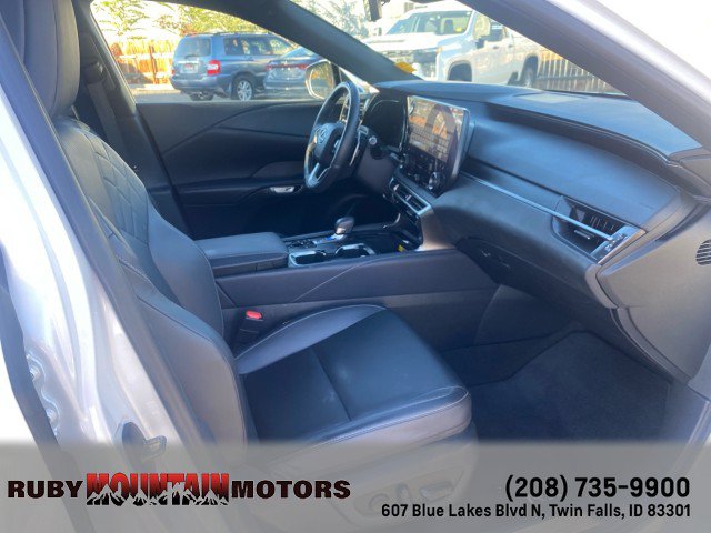 Used 2024 Lexus RX 350h w/ Convenience Package AWD/4WD image 34