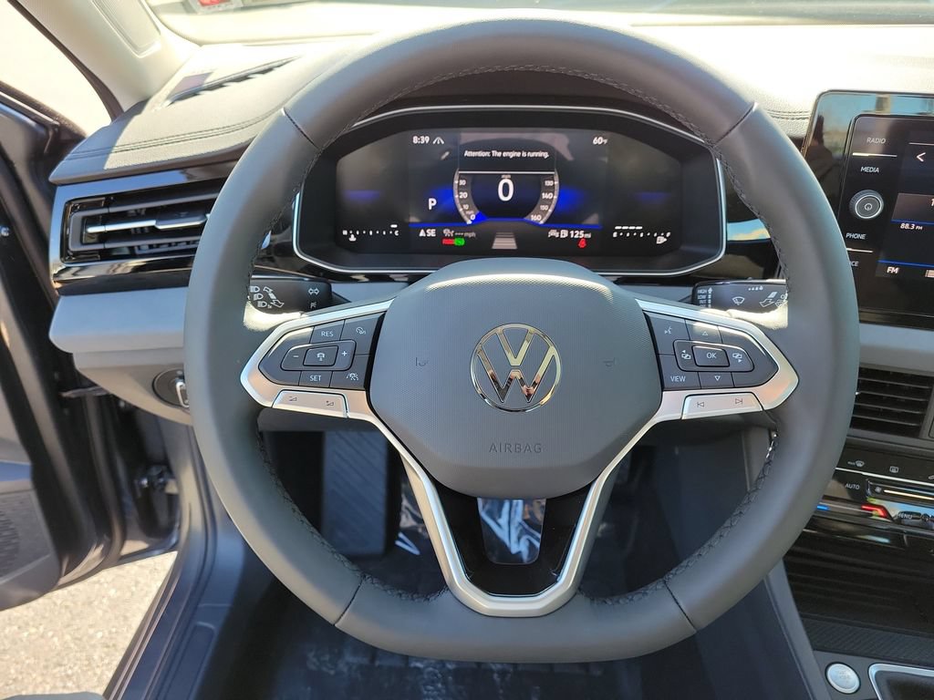 New 2026 Volkswagen Jetta SE FWD image 20