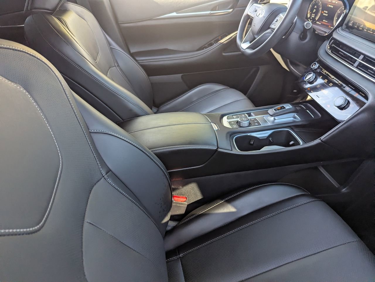 Certified 2023 INFINITI QX60 Luxe w/ Cargo Package image 12