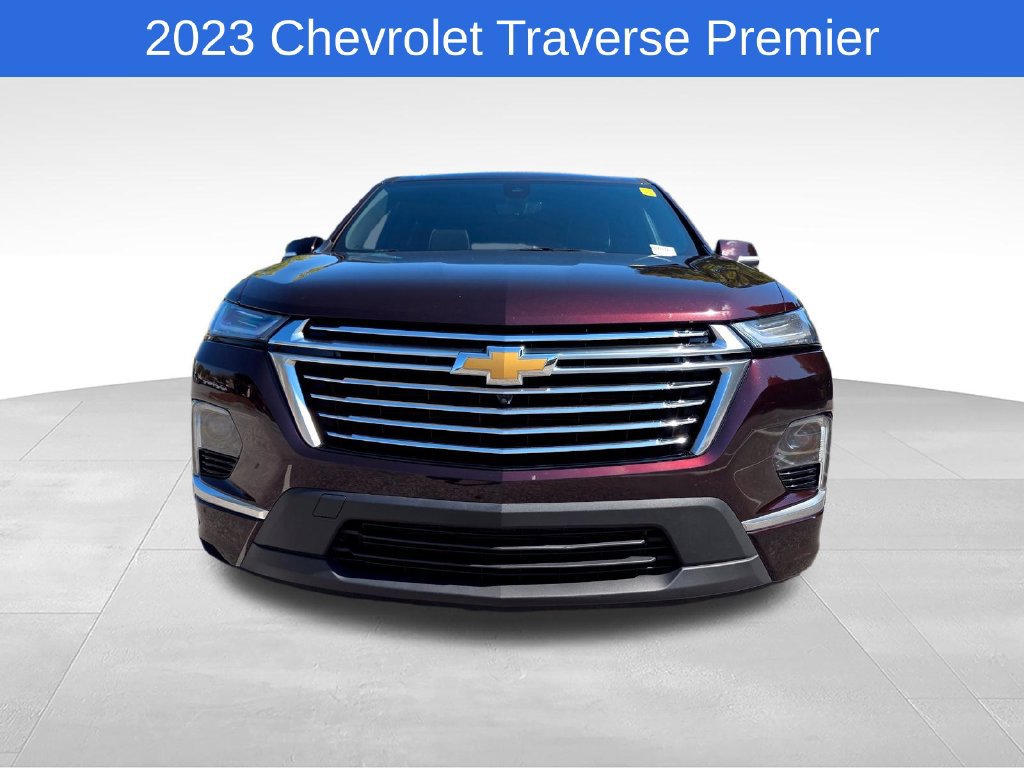 Certified 2023 Chevrolet Traverse Premier w/ LPO, Cargo Package FWD image 9