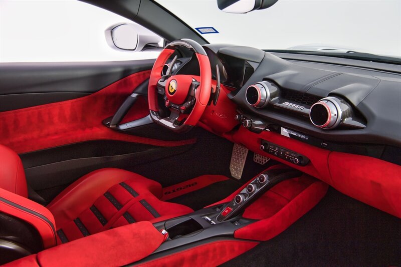 Used 2023 Ferrari 812 GTS RWD image 39