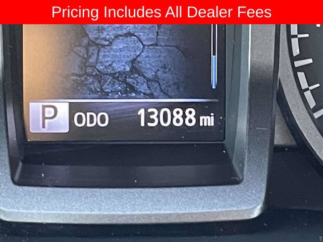 Certified 2022 Toyota Tacoma TRD Off-Road w/ TRD Premium Off Road Package AWD/4WD image 24