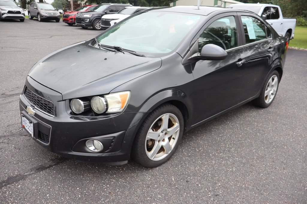 Used 2015 Chevrolet Sonic LTZ FWD image 2