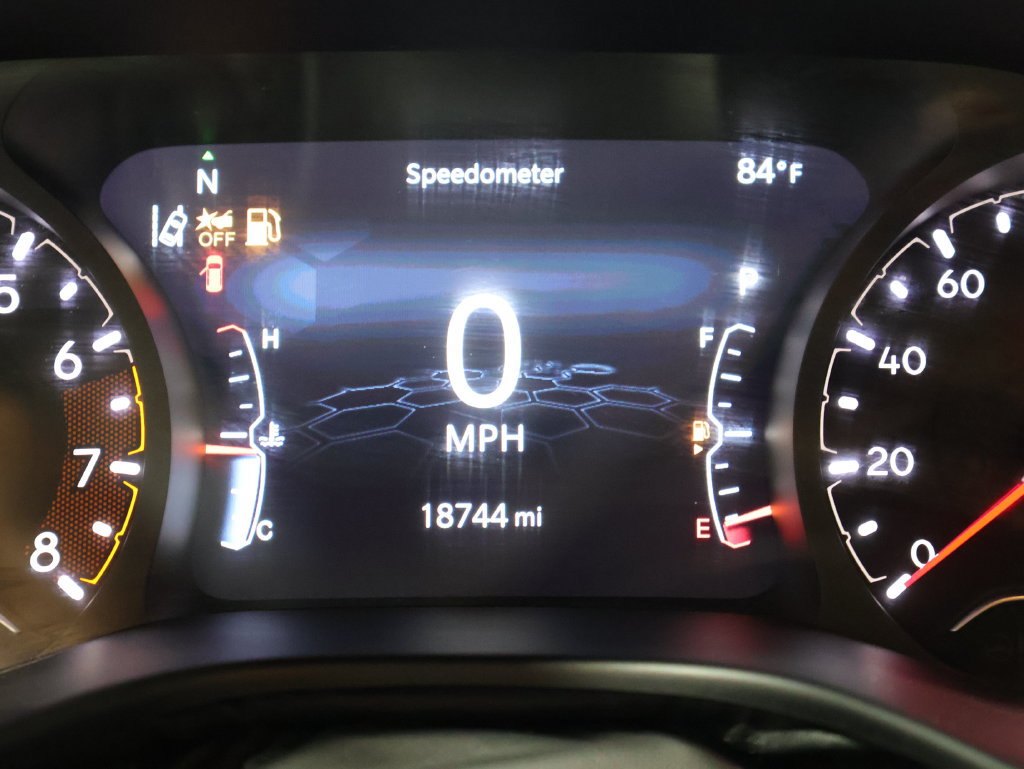 Used 2023 Jeep Compass Latitude AWD/4WD image 40