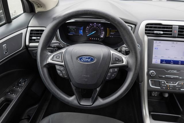 Used 2019 Ford Fusion SE image 24