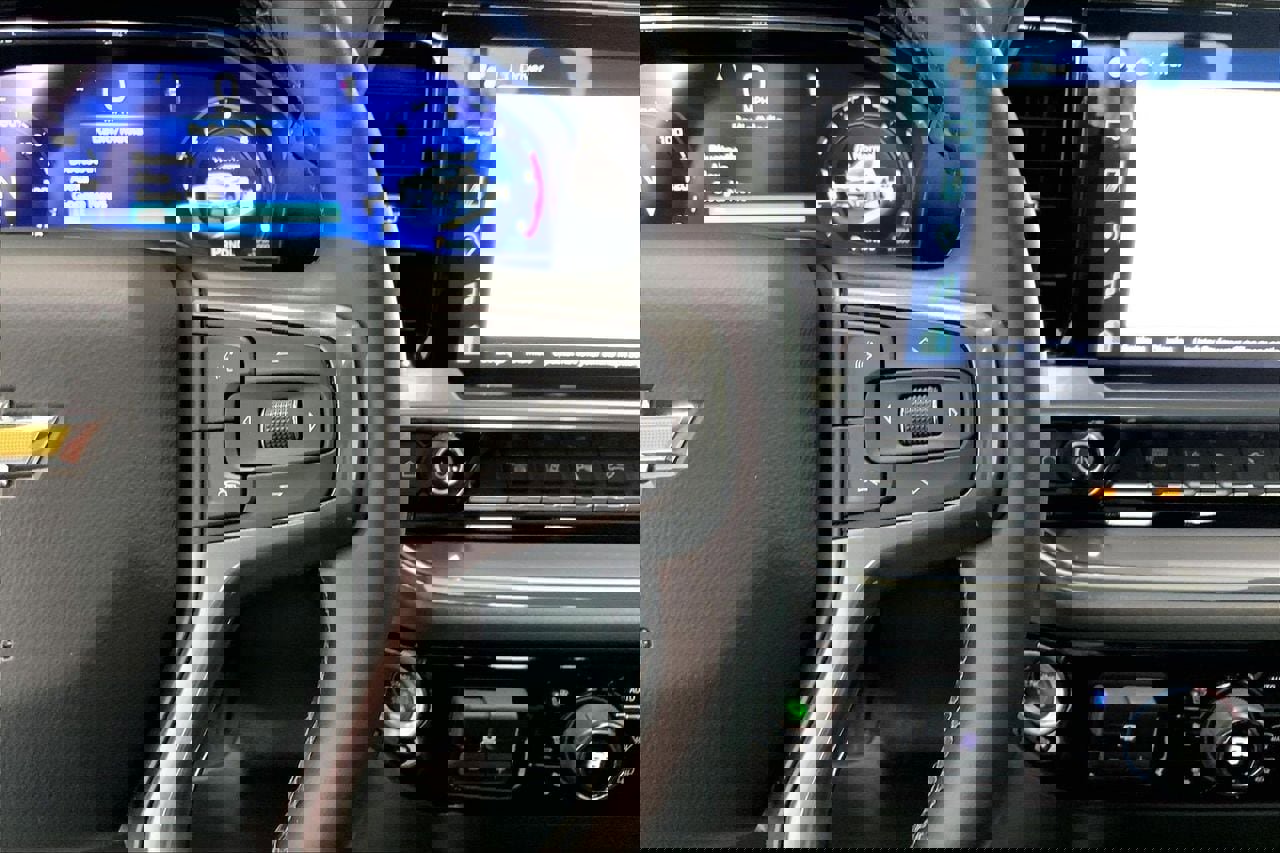 Used 2024 Chevrolet Silverado 2500 High Country w/ High Country Premium Package image 22