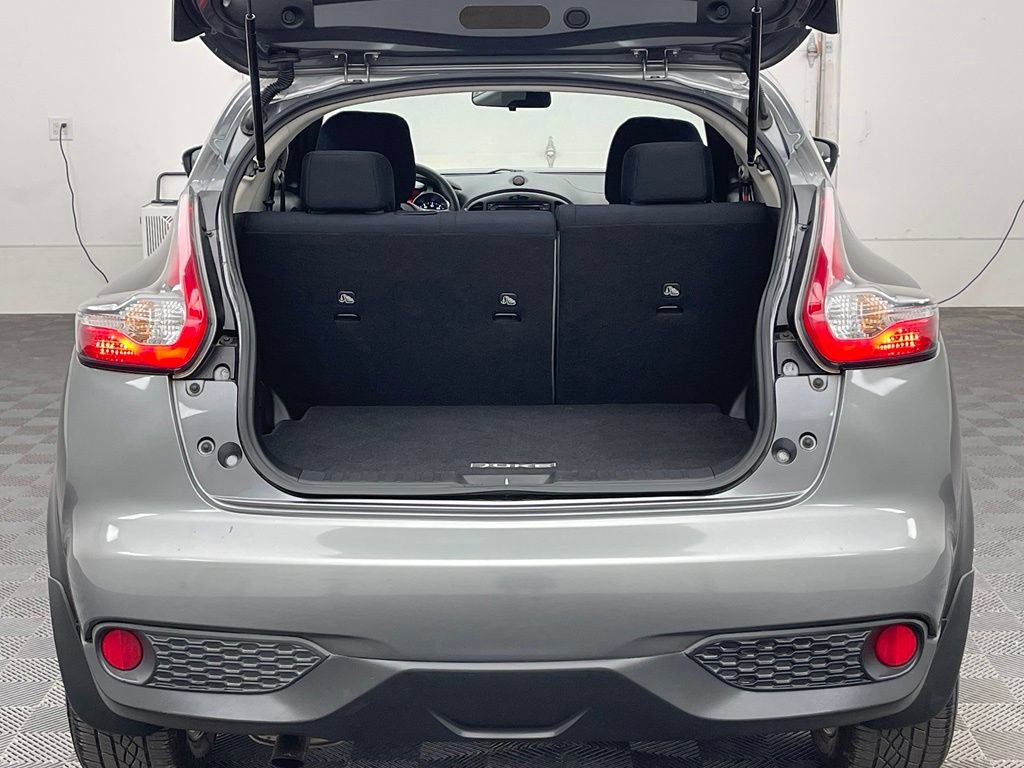 Used 2015 Nissan Juke S FWD image 9