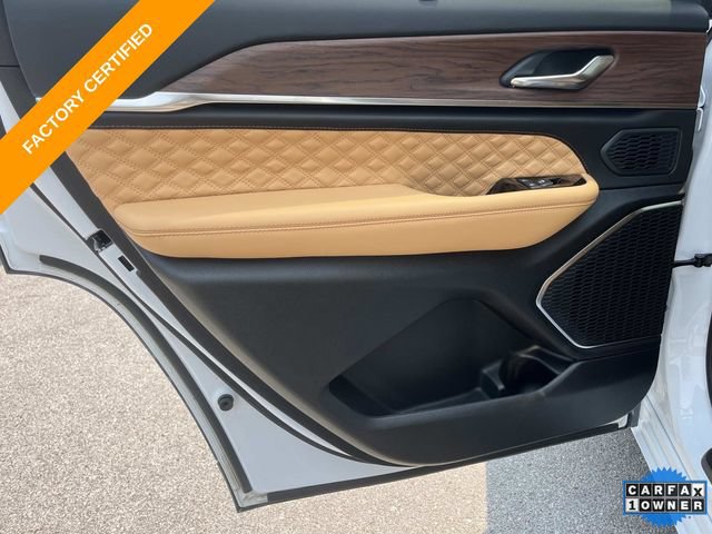 Certified 2024 Jeep Grand Cherokee L Summit w/ Rear Seat Video Group I AWD/4WD image 20