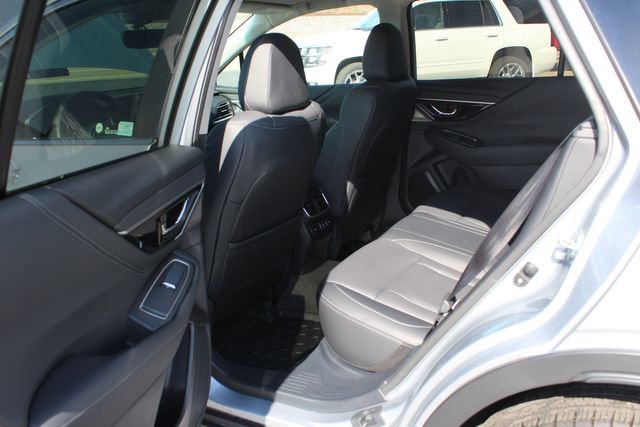 Used 2021 Subaru Outback Limited XT AWD/4WD image 29