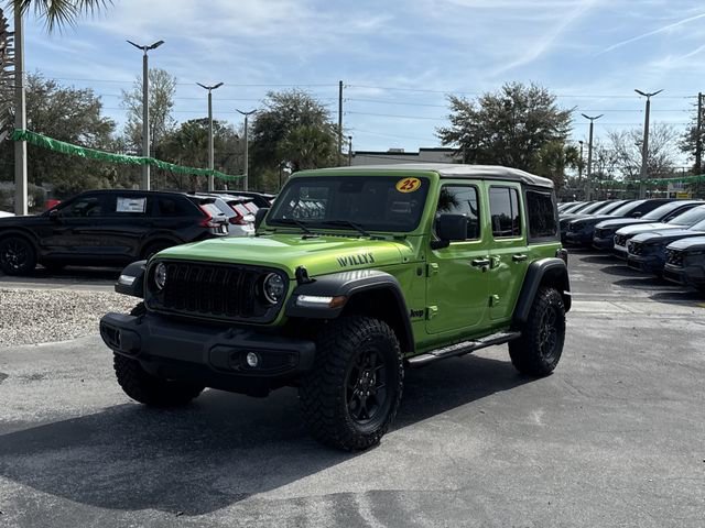 Used 2025 Jeep Wrangler Willys image 13