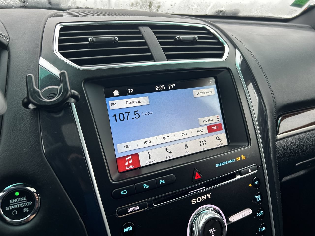 Used 2017 Ford Explorer Platinum AWD/4WD image 27
