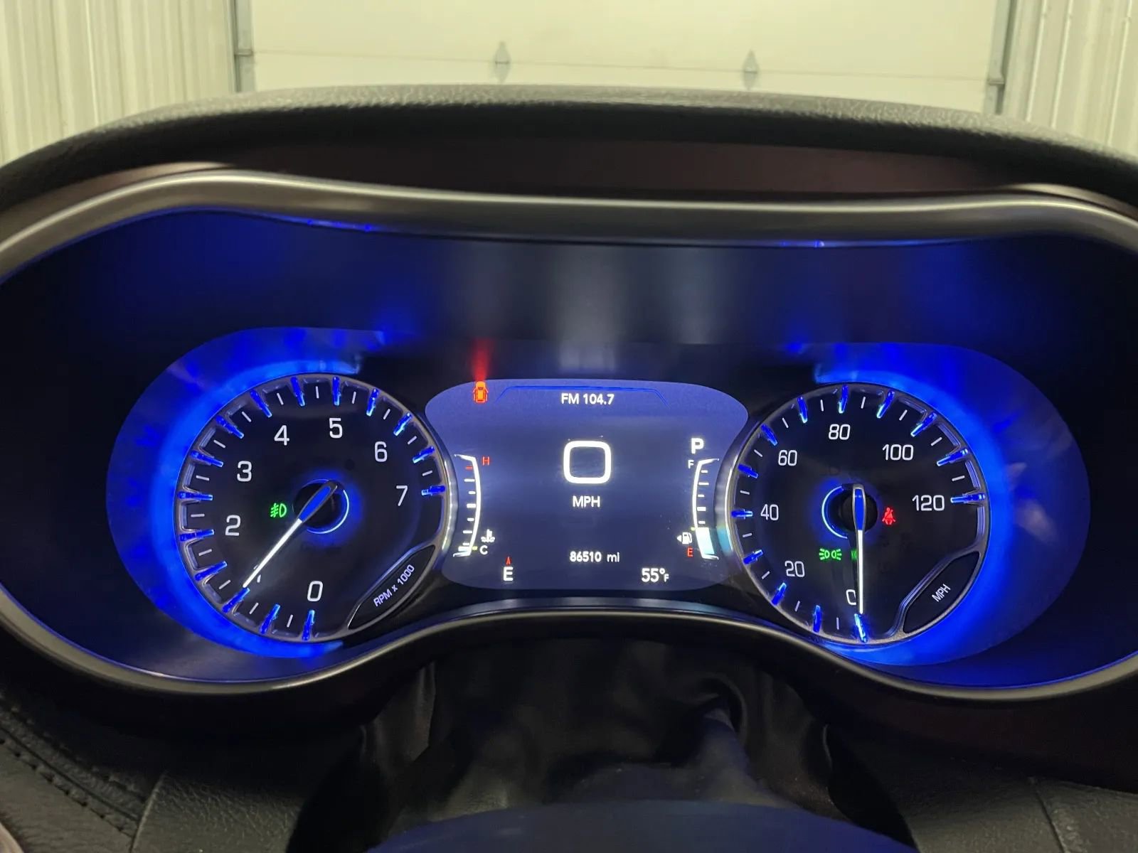 Used 2019 Chrysler Pacifica Limited w/ Tire & Wheel Group image 25