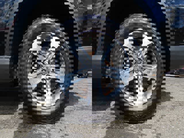 Certified 2024 Honda Pilot EX-L image 9