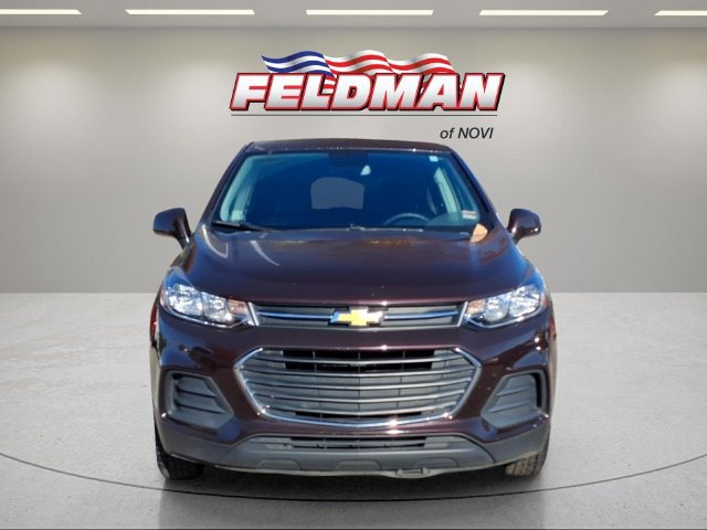 Used 2022 Chevrolet Trax LS w/ Tint and Cruise Package AWD/4WD image 2