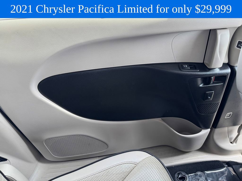 Used 2021 Chrysler Pacifica Limited w/ Premium & Safety Sphere Group AWD/4WD image 15